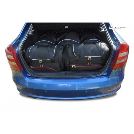 Kit maletas a medida para Skoda Octavia Hatchback (2008 - 2013)