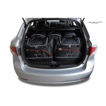 Kit maletas a medida para Toyota Avensis Touring Sports (2009 - 2012)