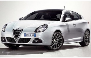 Alfombrillas Alfa Romeo Giulietta (2010 - 2014) a medida Logo