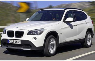 Alfombrillas BMW X1 E84 (2009 - 2015) logo Hybrid