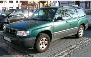 Alfombrillas Subaru Forester (1997 - 2002) logo Hybrid