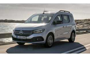 Alfombrillas coche Mercedes EQT (2023 - ) premium